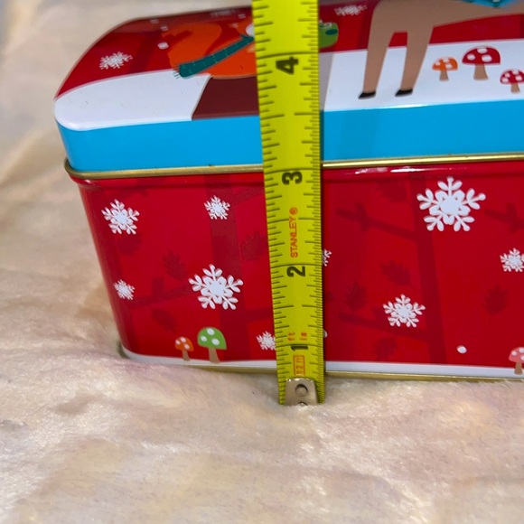 ☃️🦌🎄 2 CHRISTMAS HOLIDAY RED TRUCK SNOWMAN REINDEER TIN STORAGE GIFT CONTAINERS - Picture 12 of 15